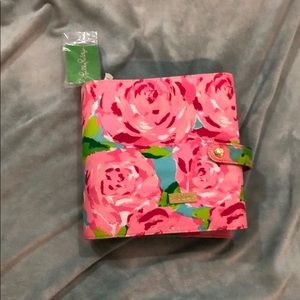 First impression travel jewelry case flowers